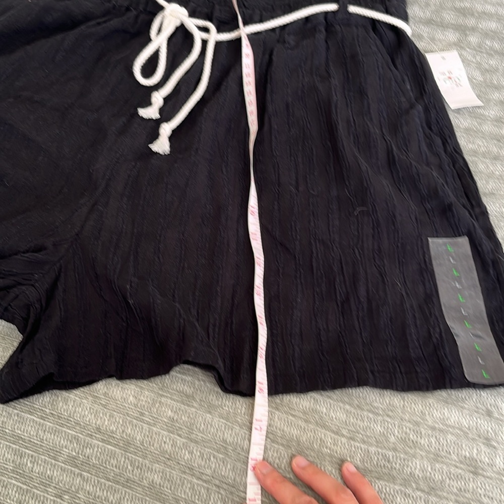 NWT Flowy Shorts - Picture 7 of 10